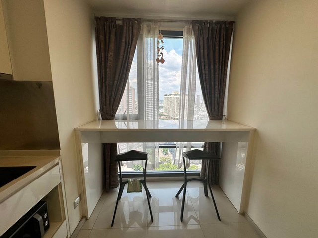 Rhythm Sukhumvit 42 spacious quiet safe 20th floor BTS Ekkamai รูปที่ 1