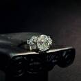 แหวนเพชรแท้ ดีไซน์ทันสมัย ราคาสบายกระเป๋า - ปุอามี่ Diamond Lap Rama2 (083-2469526)