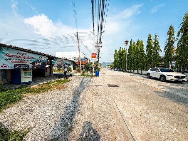ขายที่ดินติดถนน พิกัด บางปลาสร้อย ห้วยกะปิ ชลบุรี พร้อมสิ่งปลูกสร้าง TP-H1216 รูปที่ 1