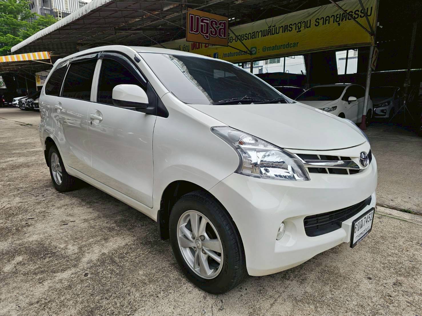TOYOTA NEW AVANZA 1.5 G ปี 15 AT  รูปที่ 1