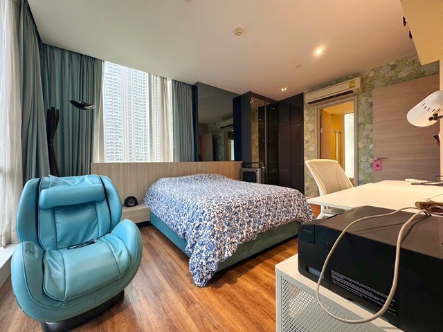  EA120311 ขาย Condo. The room Sathorn - TanonPun เดอะรูม สาทร - ถนนปั้น ใกล้กับ ท็อปส์ มาร์เก็ต สีลม 10900000 บาท. 1 Bedroom 2 Bathroom 78 ตาราง.เมตร คุ้มค่าคุ้มราคา รูปที่ 1