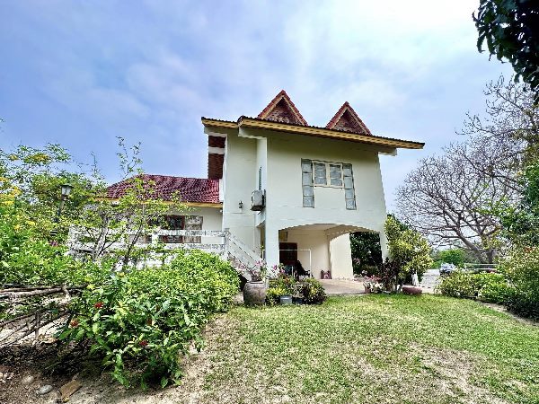 ขายบ้านเดี่ยว 2 ชั้น ในซอยหมู่บ้านสมอโพรง เป็นชุมชน เดินทางเข้า-ออกได้หลายทาง พร้อมเข้าอยู่  รูปที่ 1