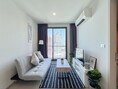 Rhythm Sukhumvit 42 Private convenient quiet 18th floor BTS Ekkamai