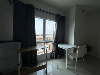 ห้องชุดราคาประหยัด ไม่ถึงล้าน!!! สภาพแวดล้อมดีมาก เหมาะสำหรับอยู่อาศัย The Luft Condo Chonburi คอนโดตั้งอยู่บริเวณช่องลม รูปที่ 1