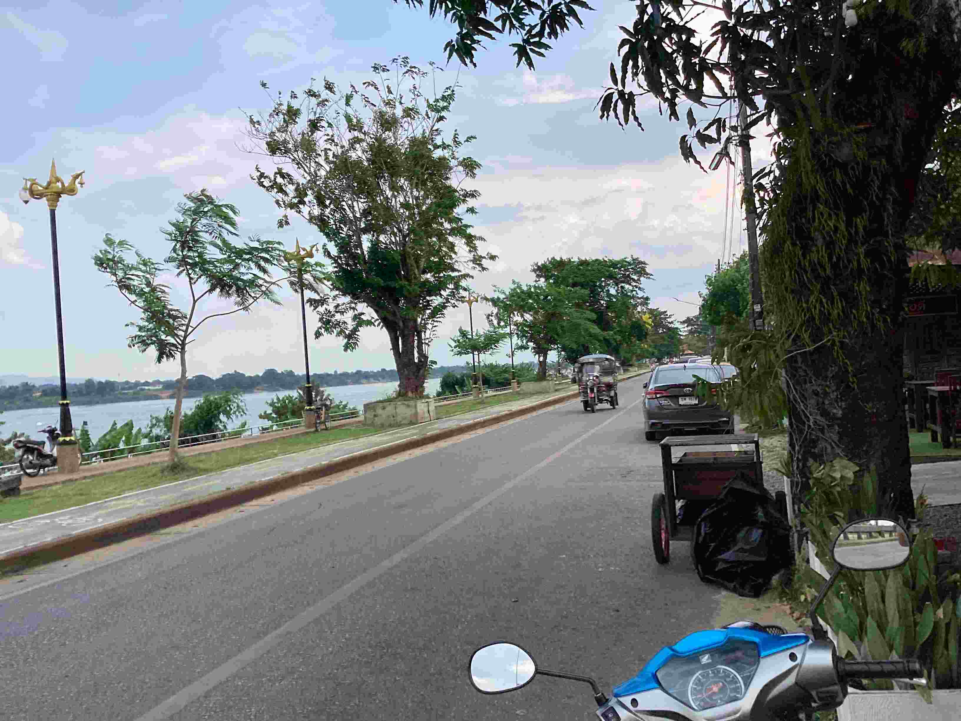 ขายที่ดินเปล่า ทำเลทองริมโขง ต.ในเมือง  อำเภอเมือง  จ.นครพนม  รูปที่ 6