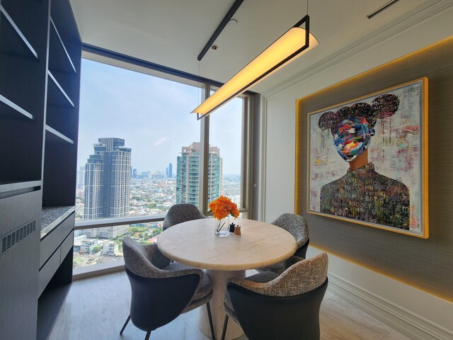 Five-Star Lifestyle by the River - 2BR at Four Seasons near BTS Saphan Taksin รูปที่ 1