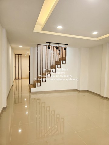 Townhouse ขายทาวน์เฮ้าส์ 2 ชั้น (รีโนเวทแล้ว) ใกล้สนามบินดอนเมือง 18 ตร.ว. 3 น 2 น้ำ ราคา 2.45 ล้านบาท  ขนาด 18 ตร.ว. 3 BR 2 Bathroom 2450000 BAHT ดีลเด็ด! กรุงเทพ รูปที่ 1