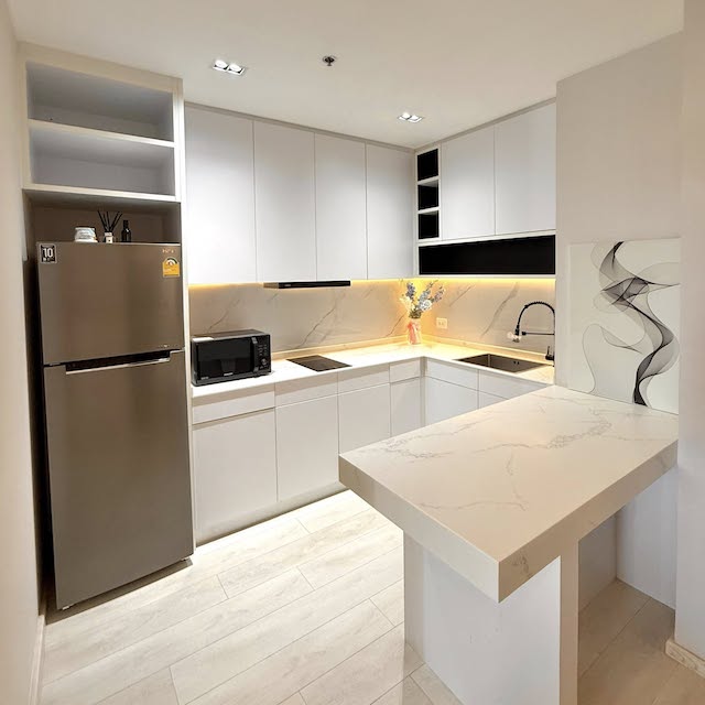 Noble Ploenchit spacious comfortable convenient 37th floor BTS Ploenchit รูปที่ 1