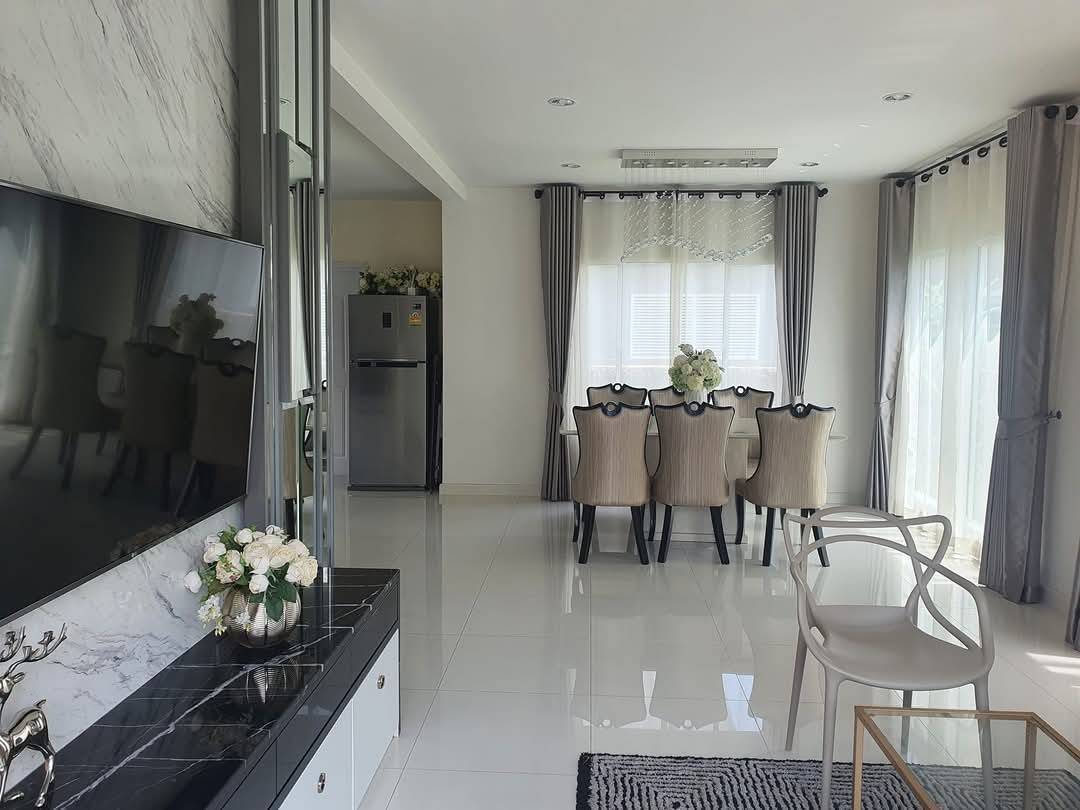 ขายบ้านพร้อมอยู่ บรรยากาศเงียบสงบ ภัสสร เพรสทีจ ลุกซ์ (Passorn Prestige Luxe) พัฒนาการ 38 . รูปที่ 1