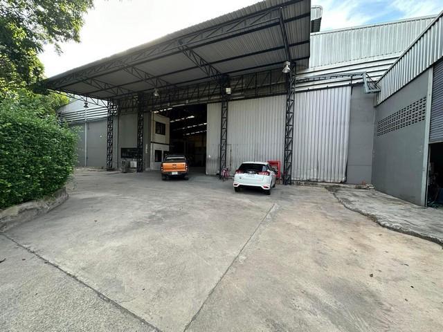 ให้เช่าโรงงาน 2,500 ตรม. ย่านบางบัวทอง นนทบุรี พื้นที่สีม่วง มีใบ รง.4 ประเภท 105 จอดรถเทรลเลอร์ได้ รูปที่ 1