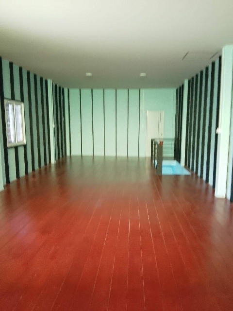 รร.เทศบาลเมืองภูเก็ต 2.2 กม. ให้เช่าอาคารพาณิชย์ 2 ชั้น 28ตร.วา.128 ตร.ม. หลาดจีภูเก็ต 1 กม. รีโนเวทใหม่ 2 นอน 2 น้ำ สภาพดี ภูเก็ต 650 ม.  รูปที่ 1