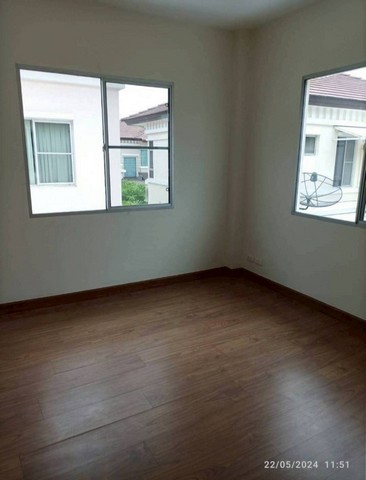 บ้านเช่าใกล้ BTS  บ้าน 2 ชั้น เนื้อที่ 35 ตรว. 3 ห้อง  2 ห้องน้ำ 1 จอดรถ แอร์ 2 เครื่อง ครัวบิ้วอิน เฟอร์นิเจอร์ครบ เฟอร์ใหม่ บ้านไม่เคยอยู่ รูปที่ 1