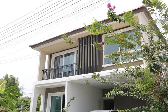 ขายบ้านเดี่ยว 2 ชั้น หลังมุม 64 ตร.ว. หมู่บ้าน โกลเด้น วิลเลจ อ่อนนุช-พัฒนาการ ซอยอ่อนนุช 65 สุขุมวิท77 ใกล้ Airport Link สถานีทับช้าง รูปที่ 1