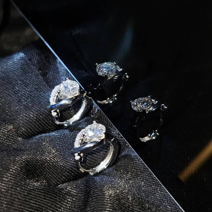 ต่างหูเพชร ดีไซน์โดดเด่น งานผีมือละเอียดประณีต - ปุอามี่ Diamond Lap Rama2 (083-2469526) รูปที่ 1