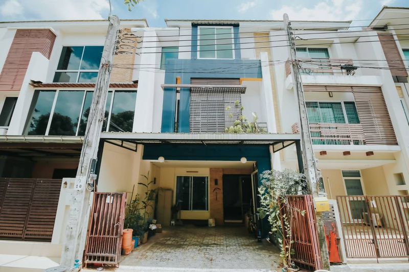 ขาย Town home หมู่บ้านธนาพัฒน์ เฮ้าส์ สาทร-นราธิวาสฯ ราคาดีทำเลดีโทผึ้งรติ0619419639 รูปที่ 1