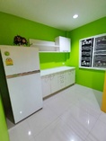  MRTแคราย 1.4 กม.MRTสนามบินน้ำ 1.1กม. ให้เช่าทาวน์โฮม 18 ตร.วา.220 ตร.ม. 3ชั้น 3นอน 4น้ำ พร้อมเฟอร์ 4แอร์ เดอะมอลล์ งามวงศ์วาน 2.5 กม.