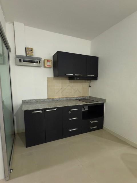 ให้เช่าโฮมออฟฟิศ 3 ชั้น 261 ตรม. บ้านกลางเมืองรอยัลโมนาโค ศรีนครินทร์ 24 ใกล้ MRT สายสีเหลือง รูปที่ 1