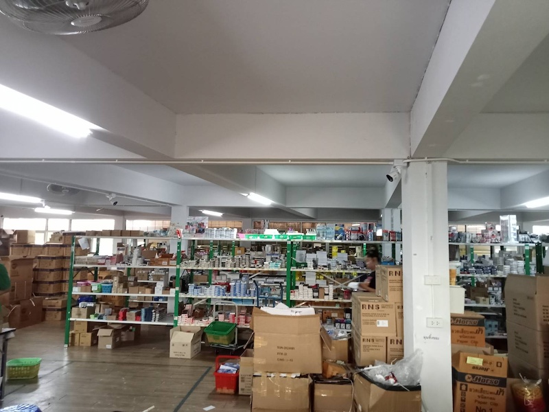 BH3589 ให้เช่าอาคารพาณิชย์ 3 ชั้น พื้นที่ใช้สอย 1,456 ตร.ม. ติดถนนพุทธมณฑลสาย 4 ใกล้ถนนเพชรเกษม เหมาะสำหรับทำโกดัง คลังสินค้า หรือสำนักงาน รูปที่ 1