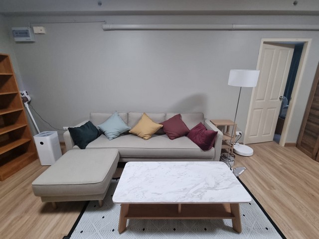 ปล่อยเช่าคอนโด Supalai Park Ekkamai-Thonglor68 sq.m. 1 bedroom plus  ชั้น 16 ห้องทิศใต้ รูปที่ 1