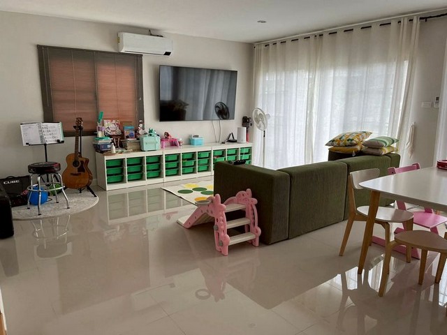 บ้านเดี่ยว 2 ชั้น ทำเลดี เฟอร์ครบ โครงการ กาญจน์กนกวิลล์15 สารภี  รูปที่ 1