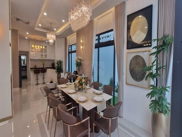 ให้เช่าบ้านเดี่ยว 2 ชั้น 170 ตรว. เพอร์เฟค มาสเตอร์พีซ สุขุมวิท 77 หลังมุม ใกล้โรบินสันลาดกระบัง รูปที่ 1