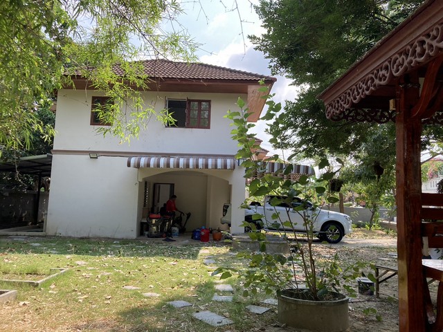ให้เช่าบ้านเดี่ยวย่านพุทธมณฑล สาย 2  เนื้อที่ 130 ตร. ว.  หลังมุม หมู่บ้านทิพย์มณฑล พุทธมณฑล สาย 2  วิวริมคลอง  รูปที่ 1