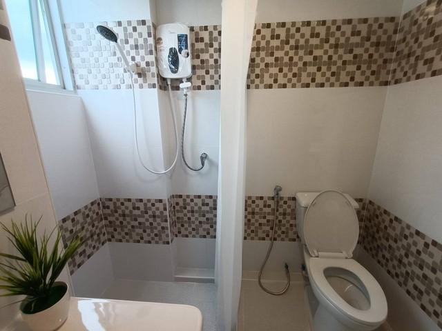 ขายคอนโด ชั้น 4 ห้องมุม โครงการลิฟวิ่งเพลส รามคำแหง 157 ใกล้รถไฟฟ้า สถานีเตรียมน้อมเกล้า รูปที่ 1
