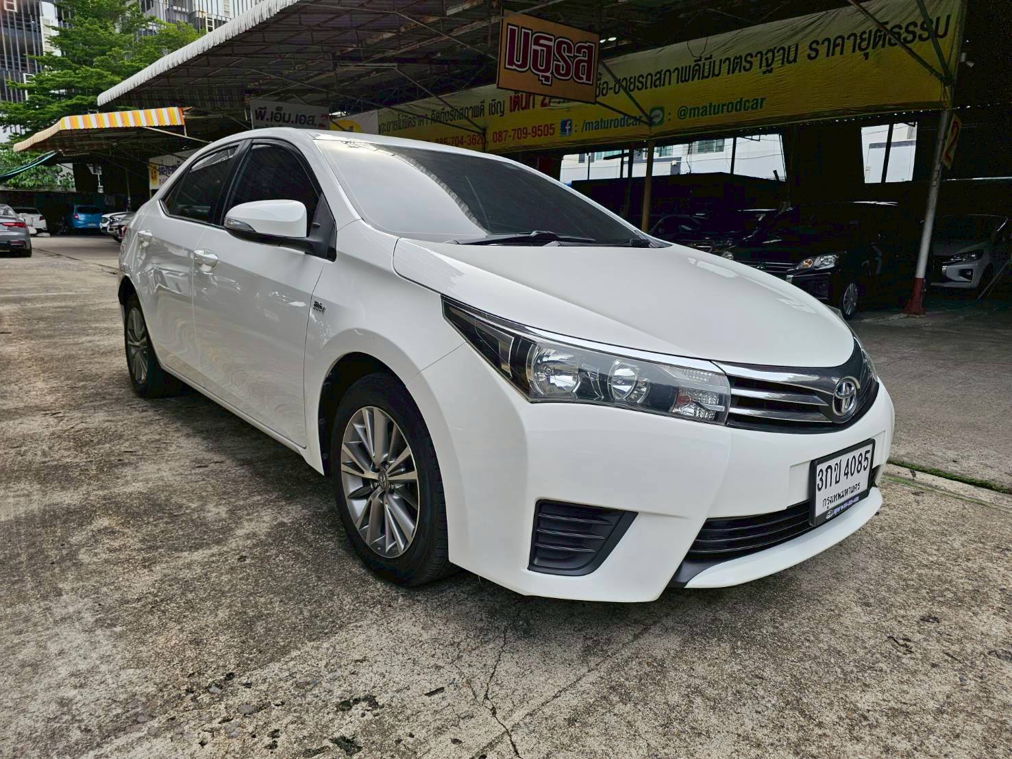 TOYOTA COROLLA, ALTIS 1.6 E CNG ปี 14 AT รูปที่ 1