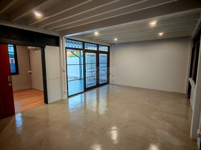ให้เช่าบ้านเดี่ยว2ชั้น 58 ตรว. ย่านลาดพร้าวซอยลาดพร้าว 74 รีโนเวทใหม่ใกล้MRTลาดพร้าว71 ไม่รับจดทะเบียน รูปที่ 1
