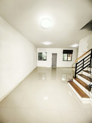 ขายทาวน์โฮม 2ชั้น 22.1 ตร.ว ม.พลีโน่ รามอินทรา-วงแหวน ใกล้ทางด่วนจตุโชติ ถ.คู่ขนานกาญจนาภิเษก รูปที่ 1