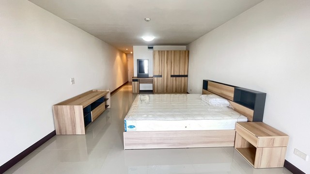 ขาย / ให้เช่าคอนโดสารินเพลส รัชโยธิน – ชั้นสูง วิวสวย เฟอร์ครบ ห้องใหม่มาก! รูปที่ 1