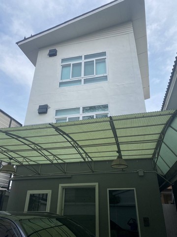 ขายบ้านเดี่ยว 2 ชั้น พร้อมออฟฟิศ 3 ชั้น ปรีดีพนมยงค์ 14 ขนาด 80 ตร.วา รีโนเวทใหม่ทั้งหลัง พร้อมอยู่ รูปที่ 1