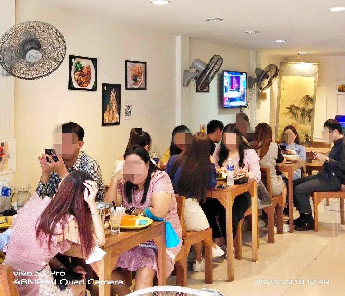 เซ้งร้านอาหาร ถนนจันทน์ สะพาน 3 ข้างตลาดคุณหญิงบุญมี รอบๆเป็น ย่านขายอาหาร ร้านทอง ใกล้ซอยเซ็นหลุยส์ รูปที่ 1