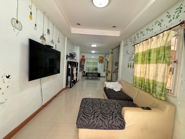 ขายทาวน์เฮ้าส์หมู่บ้านณัฐยาซอย 3 ใกล้โรงเรียนประชินนุสรณ์ รูปที่ 1