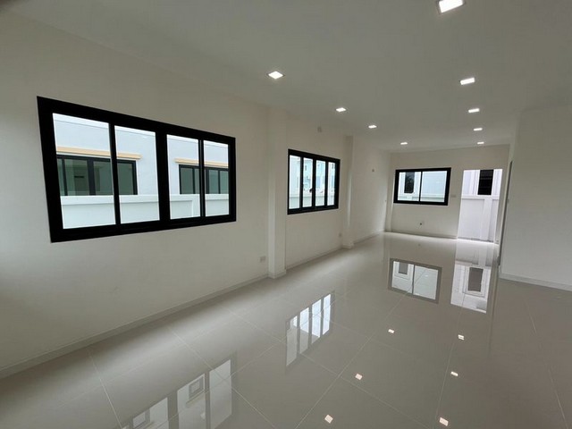 บ้านแฝด สไตล์โมเดิร์นเจเเปน สันปูเลย ดอยสะเก็ด                        รูปที่ 1