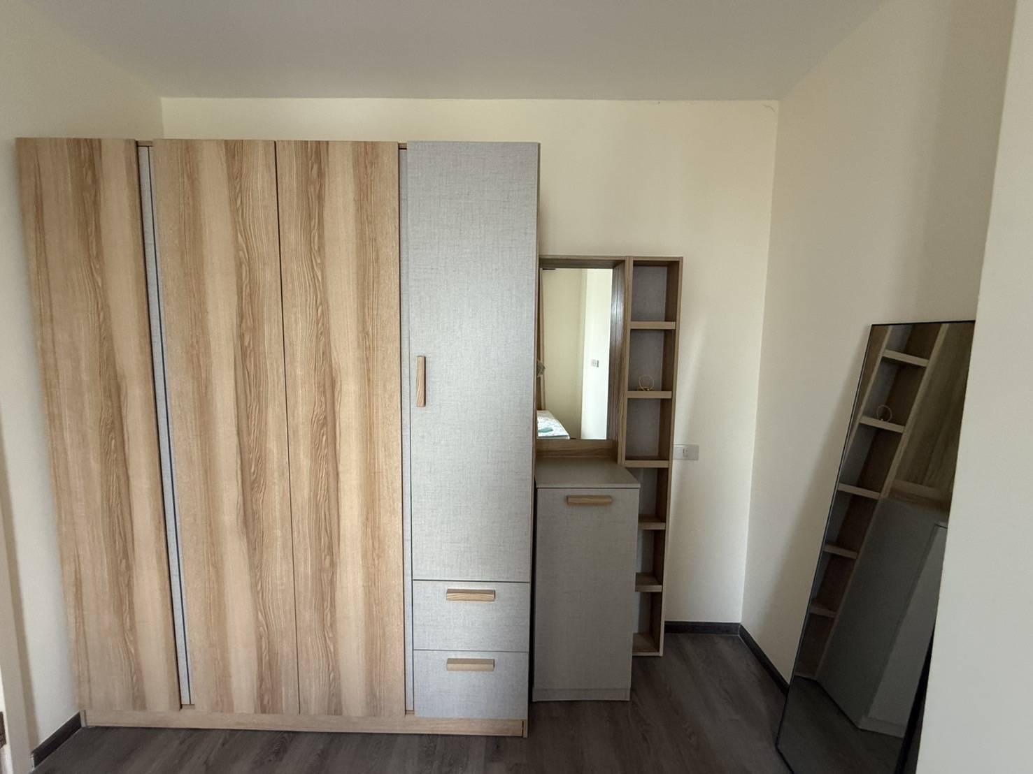 🏡ให้เช่า คอนโด ริชพาร์ค @ทริปเปิ้ลสเตชั่น ขนาด 28 ตรม.​ ชั้น 22  รูปที่ 1