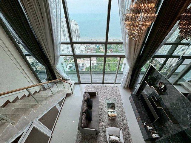 ห้องดูเพล็กซ์ ตกแต่งหรู วิวทะล พร้อมอยู่ เดอะริเวียล่า จอมเทียน พัทยา TP-C1363 รูปที่ 1