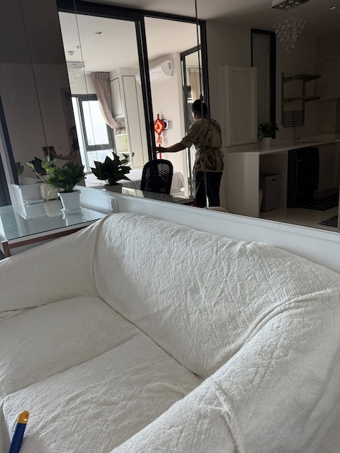 Life One Wireless spacious convenient quiet 39th floor BTS Phloen Chit รูปที่ 1
