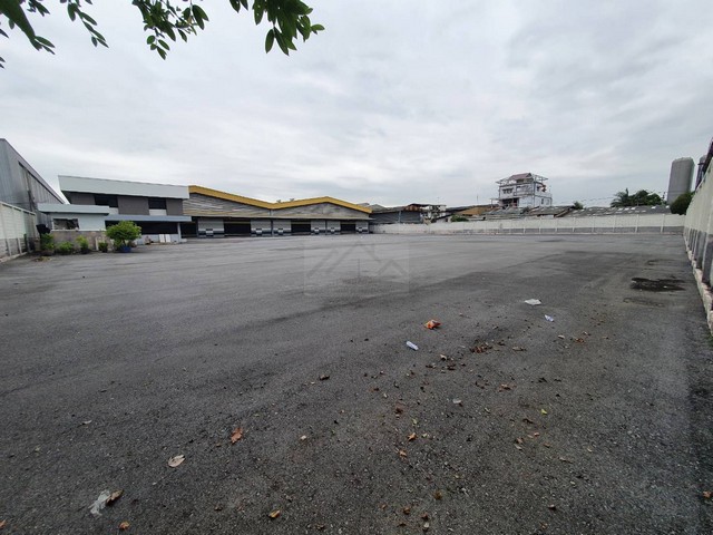 ให้เช่าโกดังพร้อมสำนักงาน 10,500 ตรม (6 ไร่ 2 งาน) สำโรงใต้ ปู่เจ้าสมิงพราย พื้นที่สีม่วง ขอ รง.4 ได้ ใกล้รถไฟฟ้า ใกล้ทางด่วน รูปที่ 1