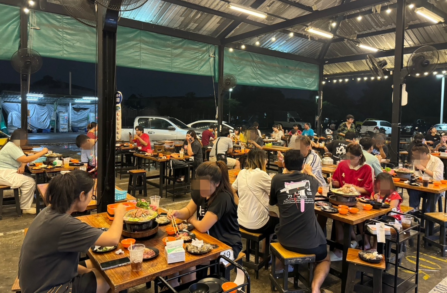 เซ้งด่วนร้านอาหารบุฟเฟ่ นนทบุรี ตลาดใหม่เรวดี หลังDIY ที่จอดรถเยอะกว่า 70 คัน รูปที่ 1