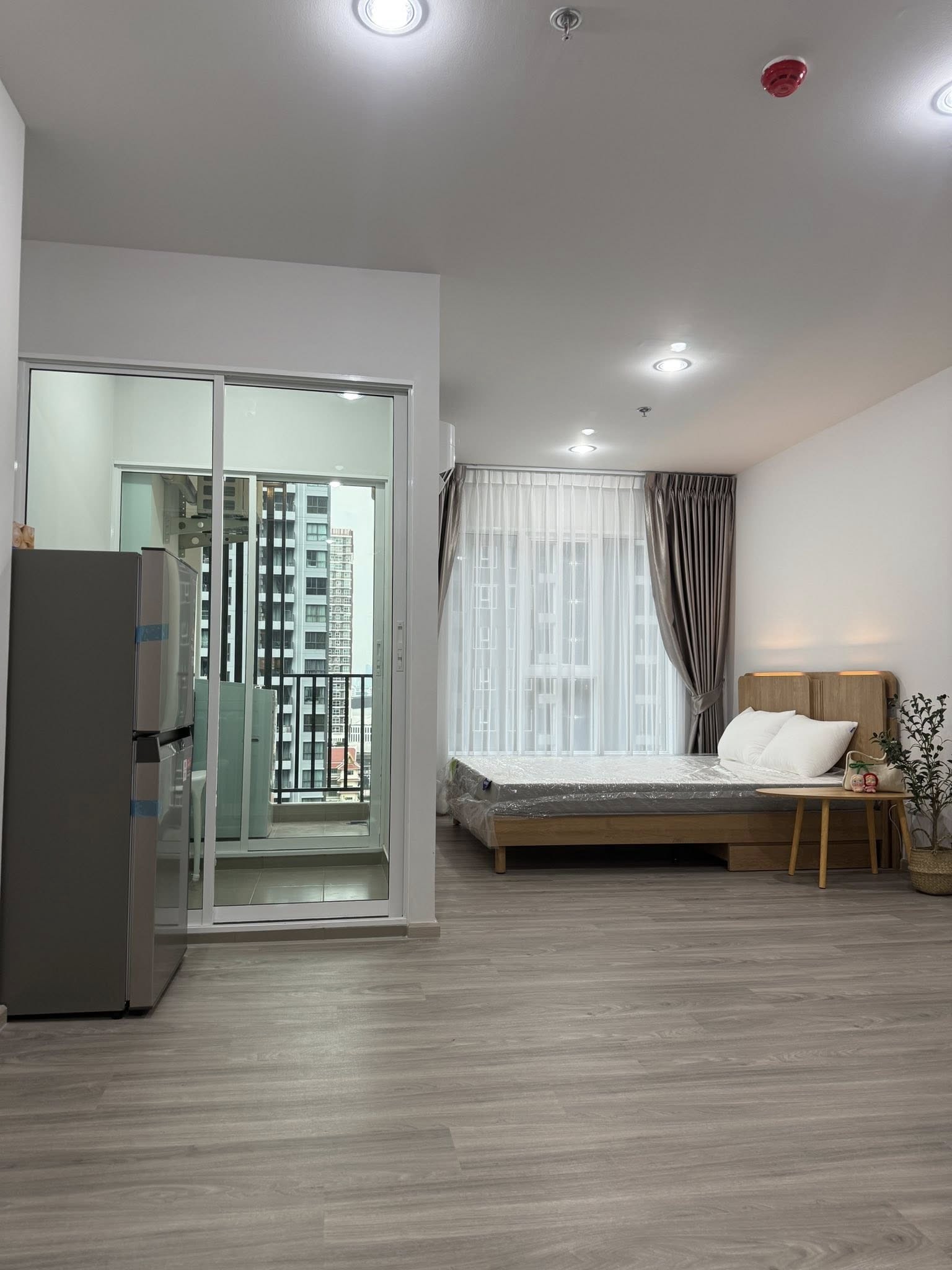 Regent Home Bangna Private quiet clean 16th floor BTS Bangna รูปที่ 1