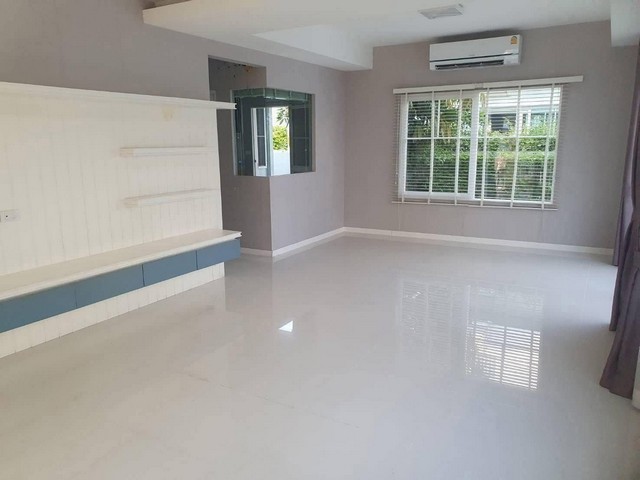 ขายบ้านเดี่ยว 2 ชั้น หมู่บ้านสีวลีอยุธยา 2 (เกาะเรียน) โครงการ Land and House บ้านสวยสไตล์อังกฤษ  ต.เกาะเรียน อ.เมือง จ.อยุธยา รูปที่ 1