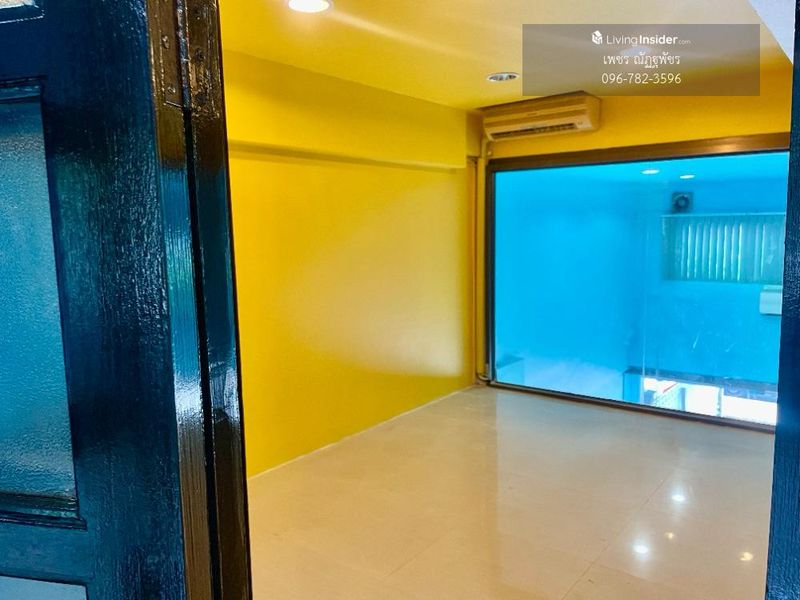  ขายอาคารพาณิชย์ 4 ชั้น 4 นอน 3 น้ำ รามอินทรา 109 รถไฟฟ้าสายสีชมพู สถานีบางชัน ติดถนนพระยาสุเรนทร์20 รูปที่ 1