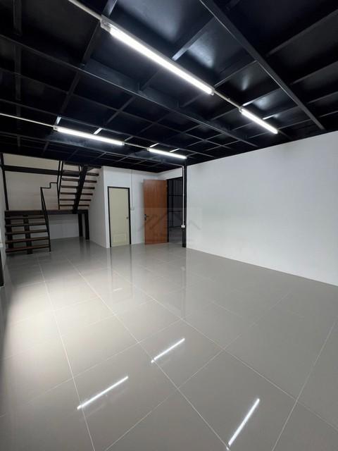 BR 1437 ให้เช่าโกดังพร้อมออฟฟิศ 2 ชั้น พื้นที่รวม 332 ตรม. ริมซอยธารทอง เลียบคลองสี่ หลังตลาด AC ลำลูกกา รูปที่ 1