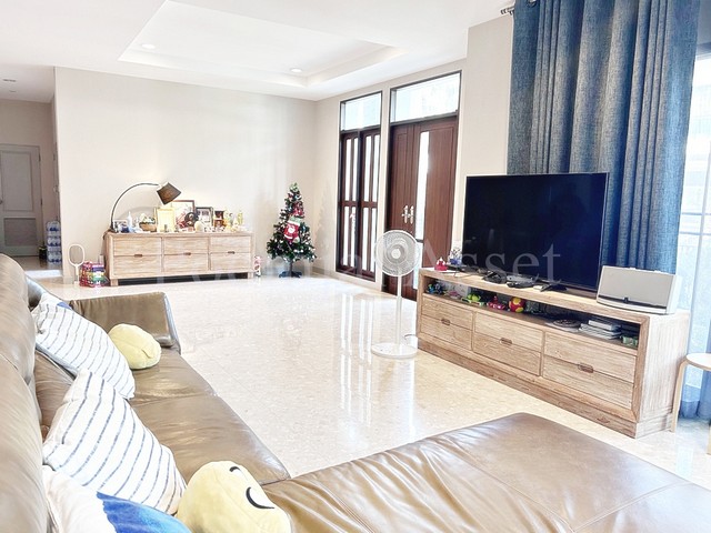 บ้านเดี่ยว 2 ชั้น โครงการ หมู่บ้านแกรนด์บางกอกบูเลอวาร์ด สาทร – กัลปพฤกษ์ ขายถูกสุุด รูปที่ 1