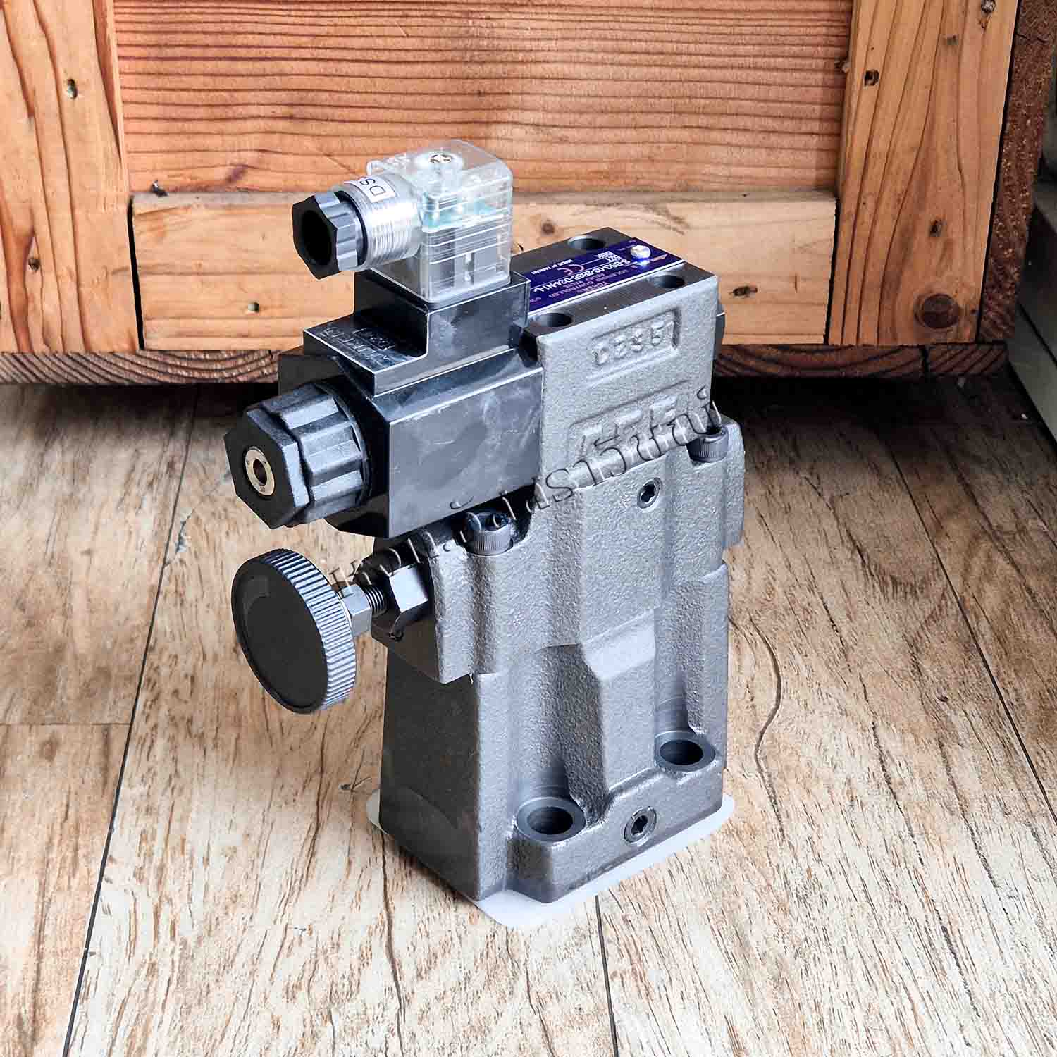 รีลีฟวาล์วแบบไฟฟ้า Yuken S-BSG Series รูปที่ 1