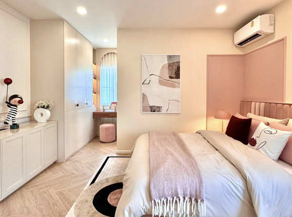 ให้เช่าบ้านเดี่ยวหรู 2ชั้นเนื้อที่ 77.4ตร.ว พื้นที่ใช้สอย 310ตร.ม 4ห้องนอน 4ห้องน้ำ เฟอร์ครบ ถนนบางนาตราด ก.ม 15  ราคาเช่า 150,000 บ/ด รูปที่ 1