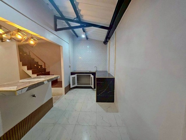 บ้าน - 2 BEDROOM 2 - ใกล้ - อสังหาดี ชลบุรี    รูปที่ 1