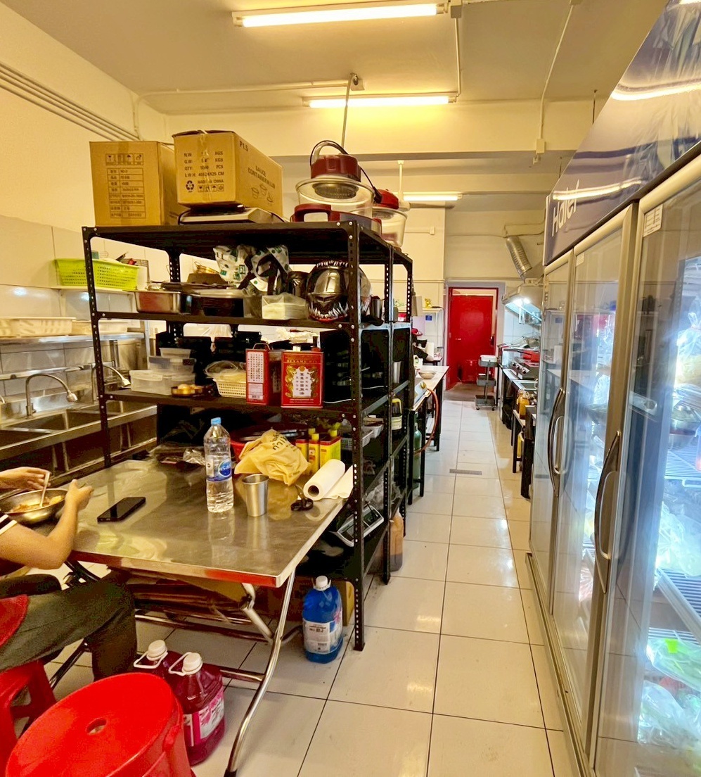 เซ้งร้านโซนหัวมุม ใจกลางบรรทัดทอง ย่านจุฬา ซอย 3 ชั้น 1  มีร้านดังใกล้เคียง รูปที่ 1