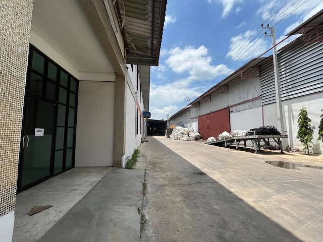 BST887 ให้เช่าโรงงาน ขนาด 300–2,000 ตร.ม. พร้อมใบ รง.4 | มีออฟฟิศ ห้องพัก หม้อแปลง 500 kva | บางแก้วฟ้า นครชัยศรี นครปฐม รูปที่ 1